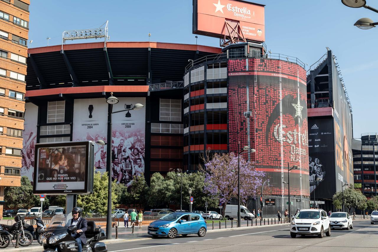 Travel Habitat Mestalla Valencie Exteriér fotografie